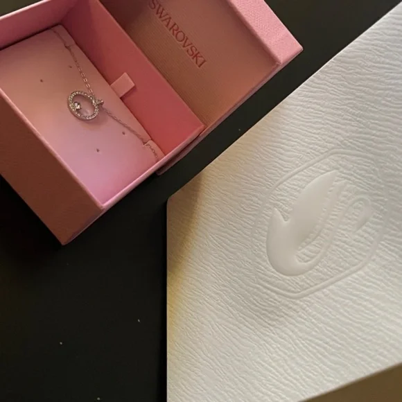 199 - Picture 2 of 2